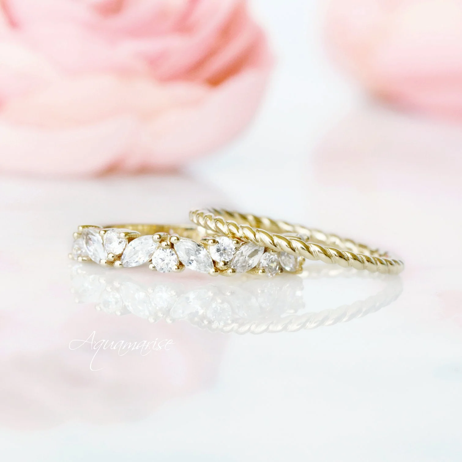 Marquise Diamond Leaf Wedding Ring Set in Solid 14K Yellow Gold - Image 4