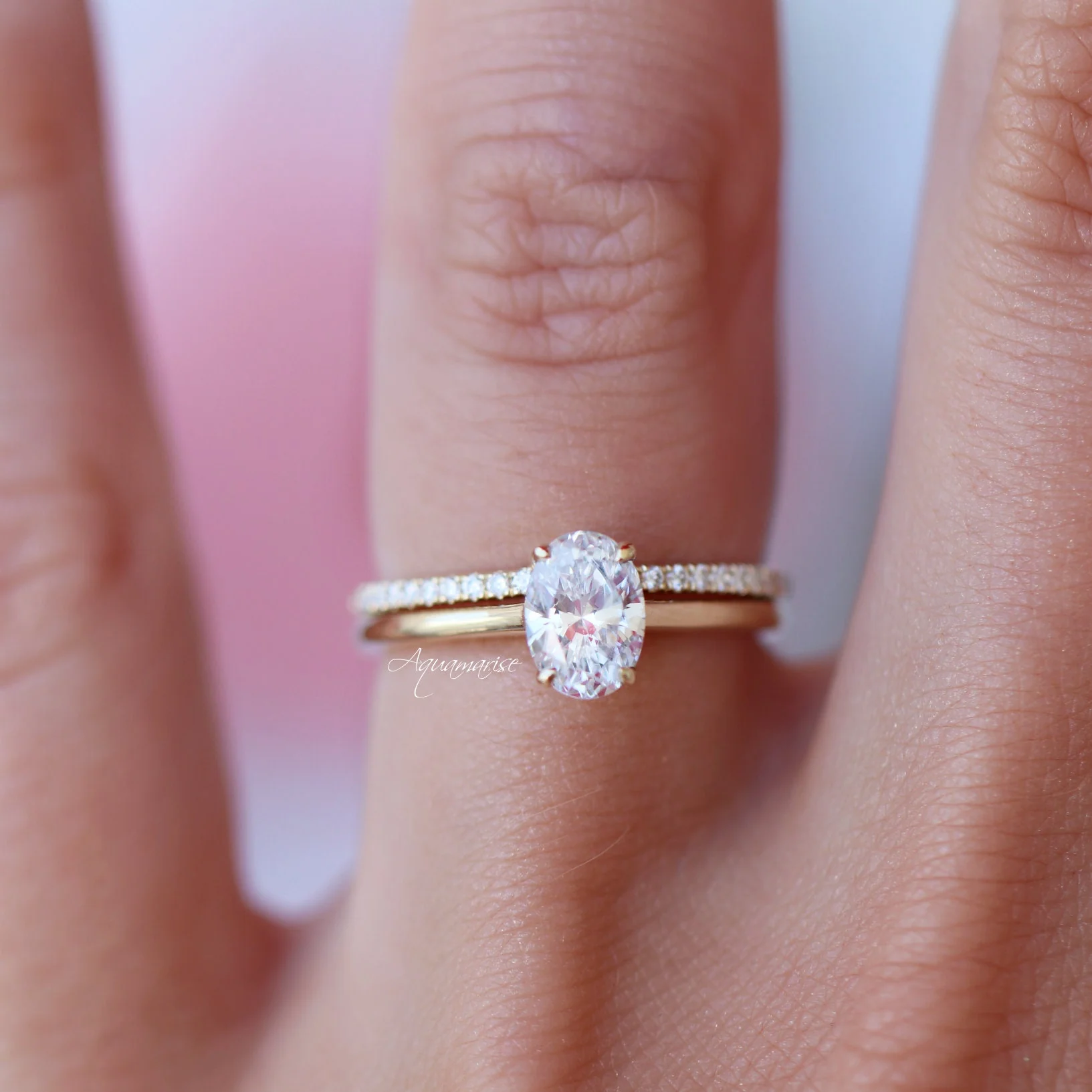 Oval Lab-Grown Diamond Engagement Ring in Solid 14K Yellow Gold (IGI Certified) - Image 6