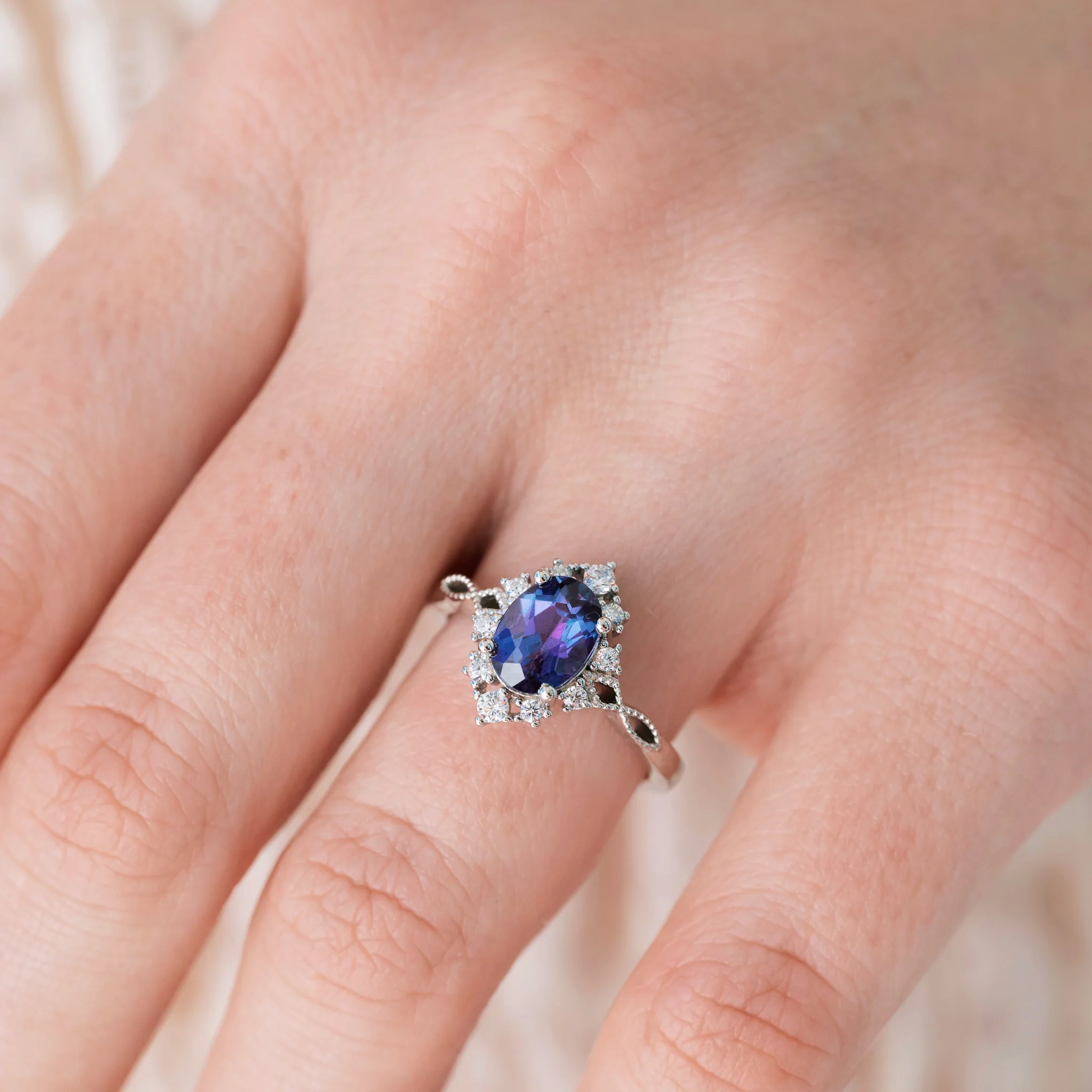 Nesta Vintage Alexandrite Ring in Sterling Silver - Image 4