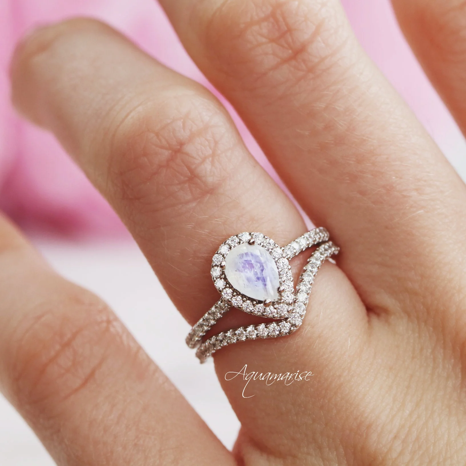 Chevron Stacking Wedding Band- 14K White Gold - Image 3