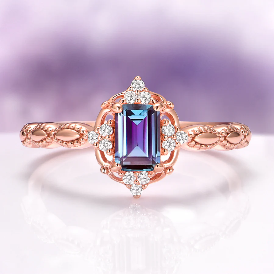 Vintage Alexandrite Ring in 14K Solid Rose Gold