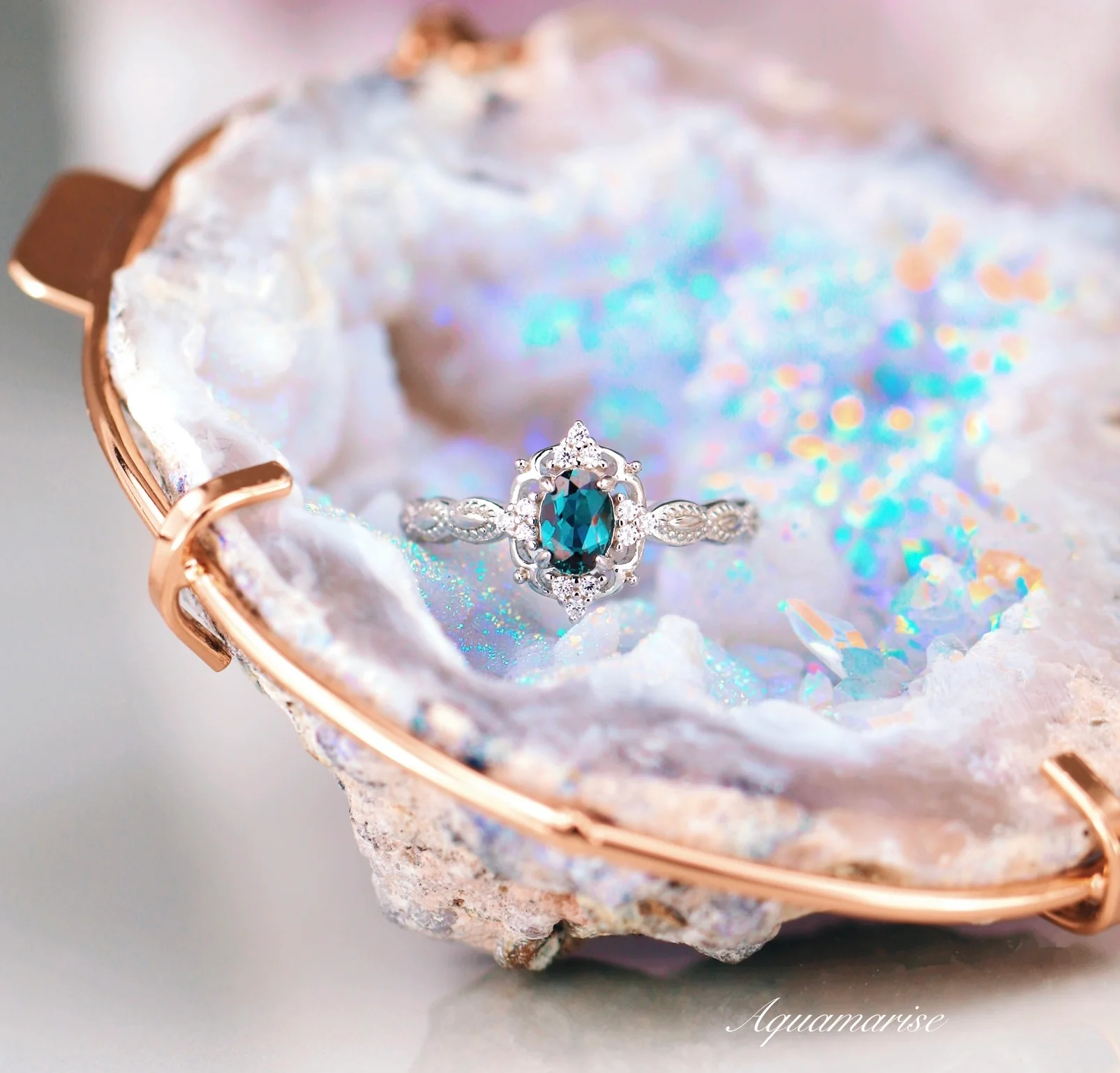 Vintage Alexandrite Engagement Ring in 14K White Gold - Image 2