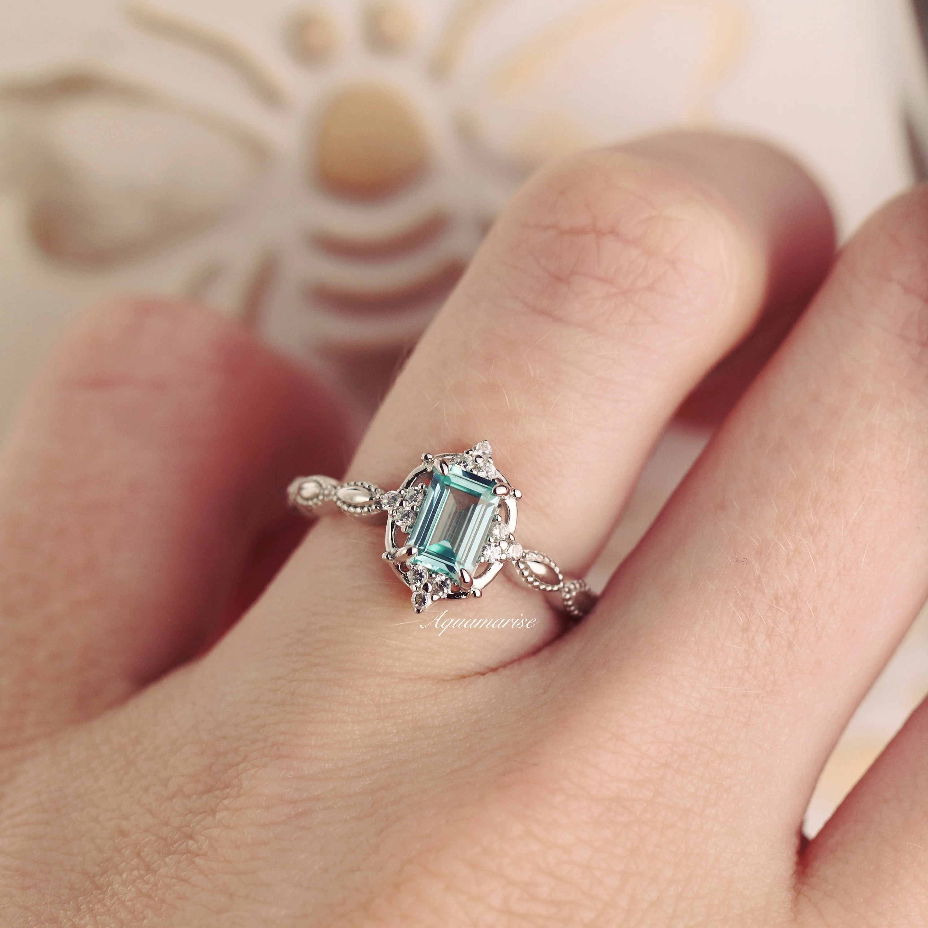 Vintage Aquamarine Ring in 14K White Gold - Image 3