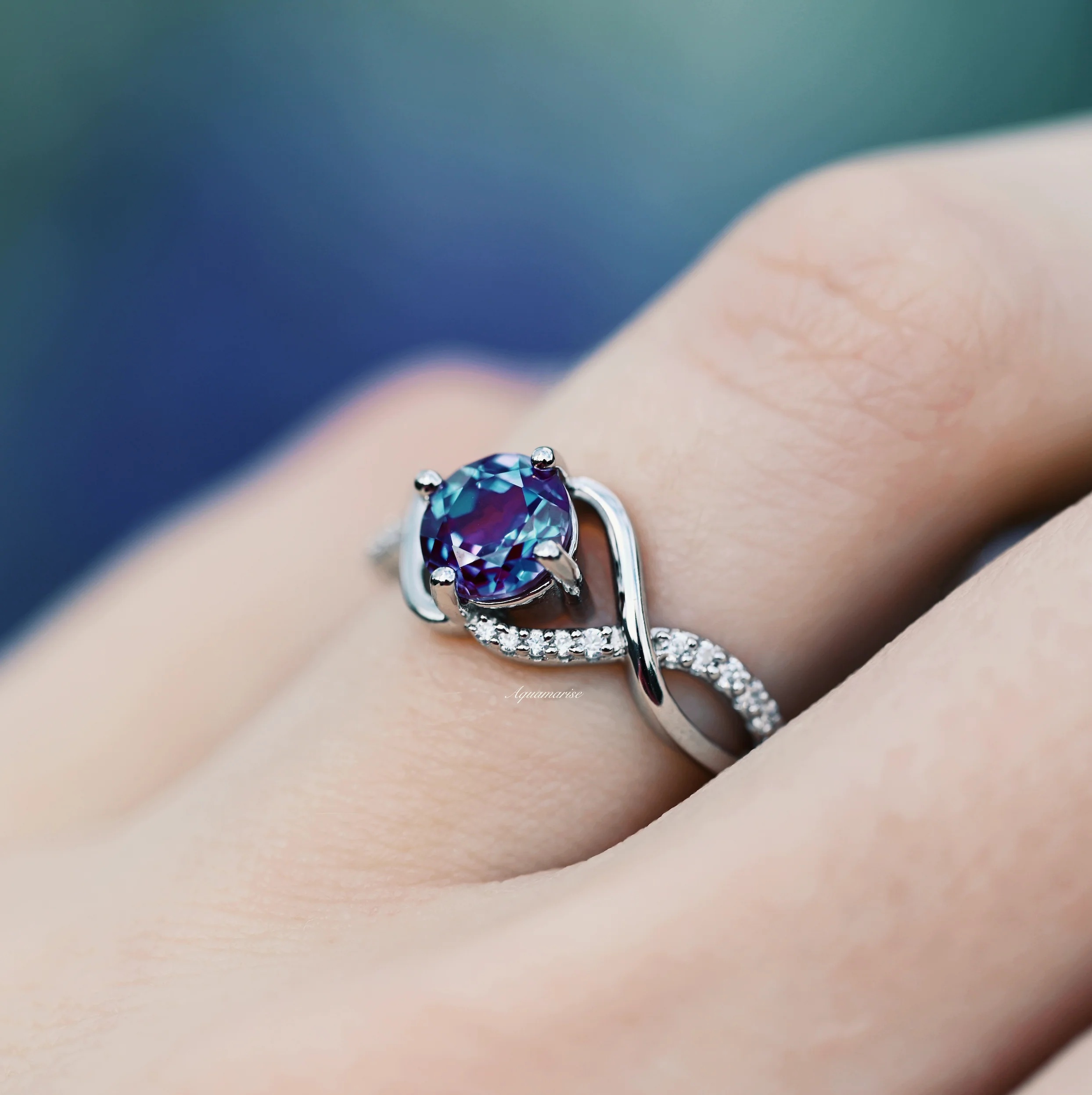 Entwined Teal & Purple Alexandrite Ring- Sterling Silver - Image 3
