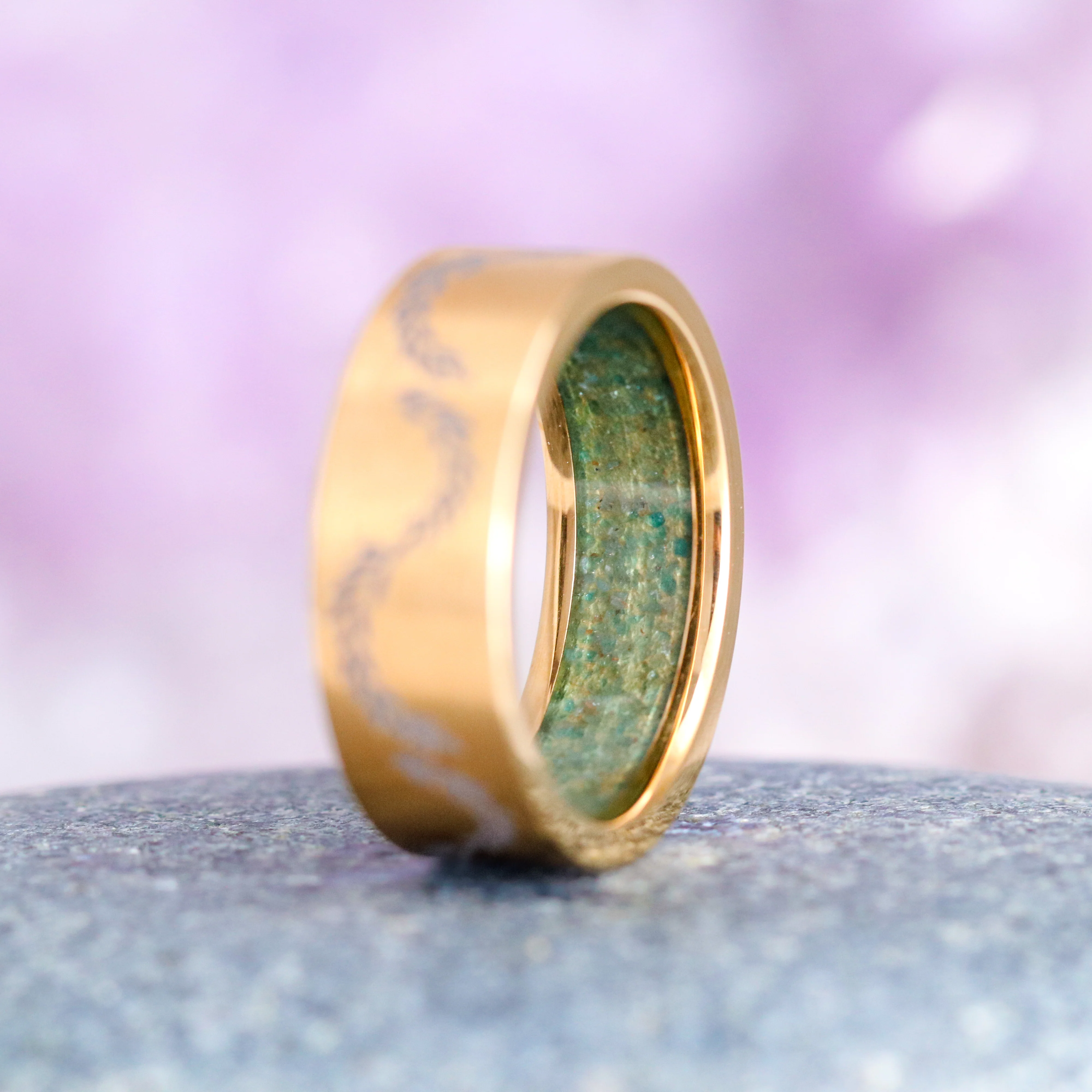 Green Moss Agate Leaf Wedding Band  in Yellow Gold Titanium (8mm) - Image 4