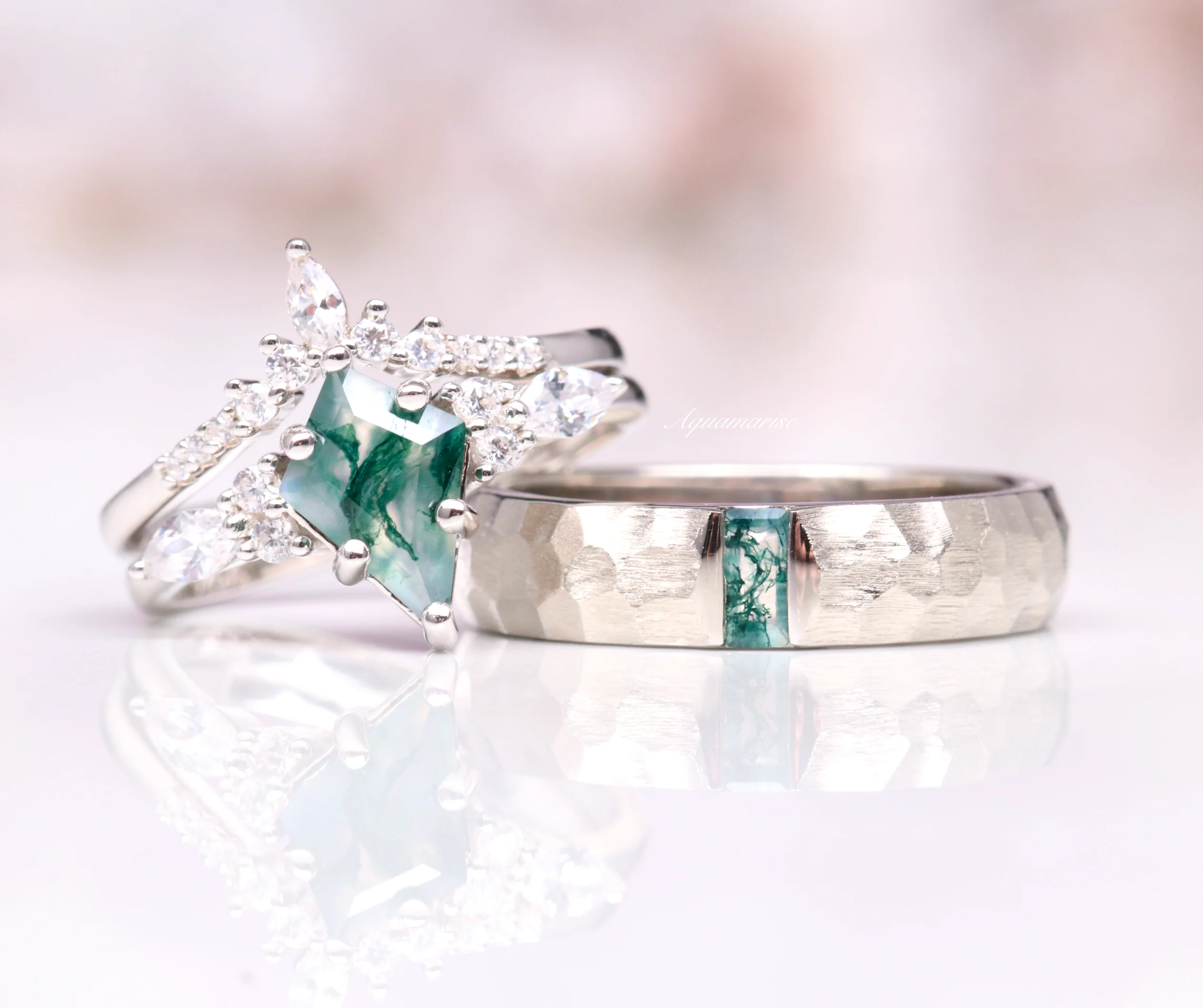 Hammered Moss Agate Wedding Band in 14K White Gold (5.5mm) - Image 2