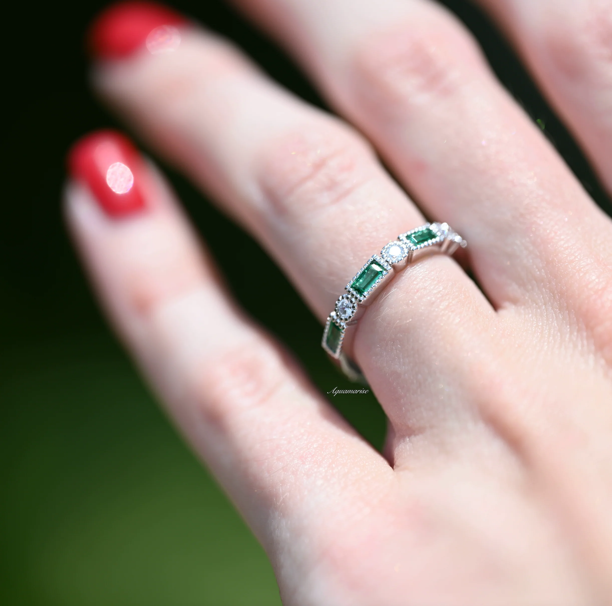 Ari Art Deco Emerald Wedding Band- Sterling Silver - Image 4