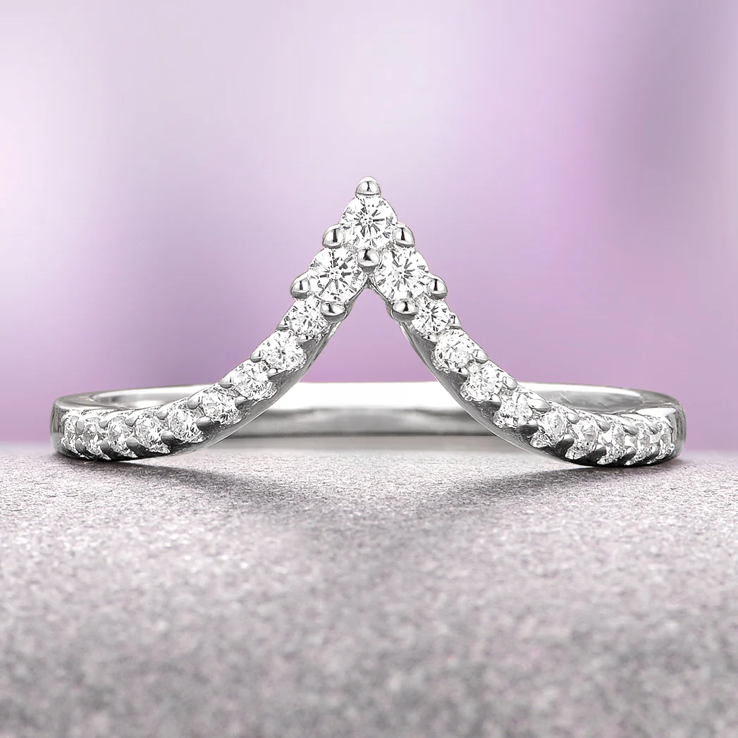 Skye Kite® Chevron Wedding Band in Sterling Silver