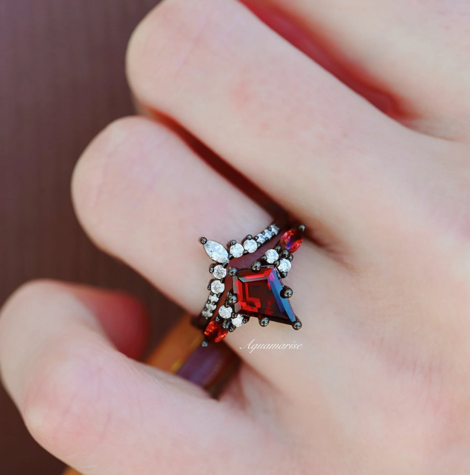 Skye KiteĀ® Natural Red Garnet Couples Ring Set - Image 7