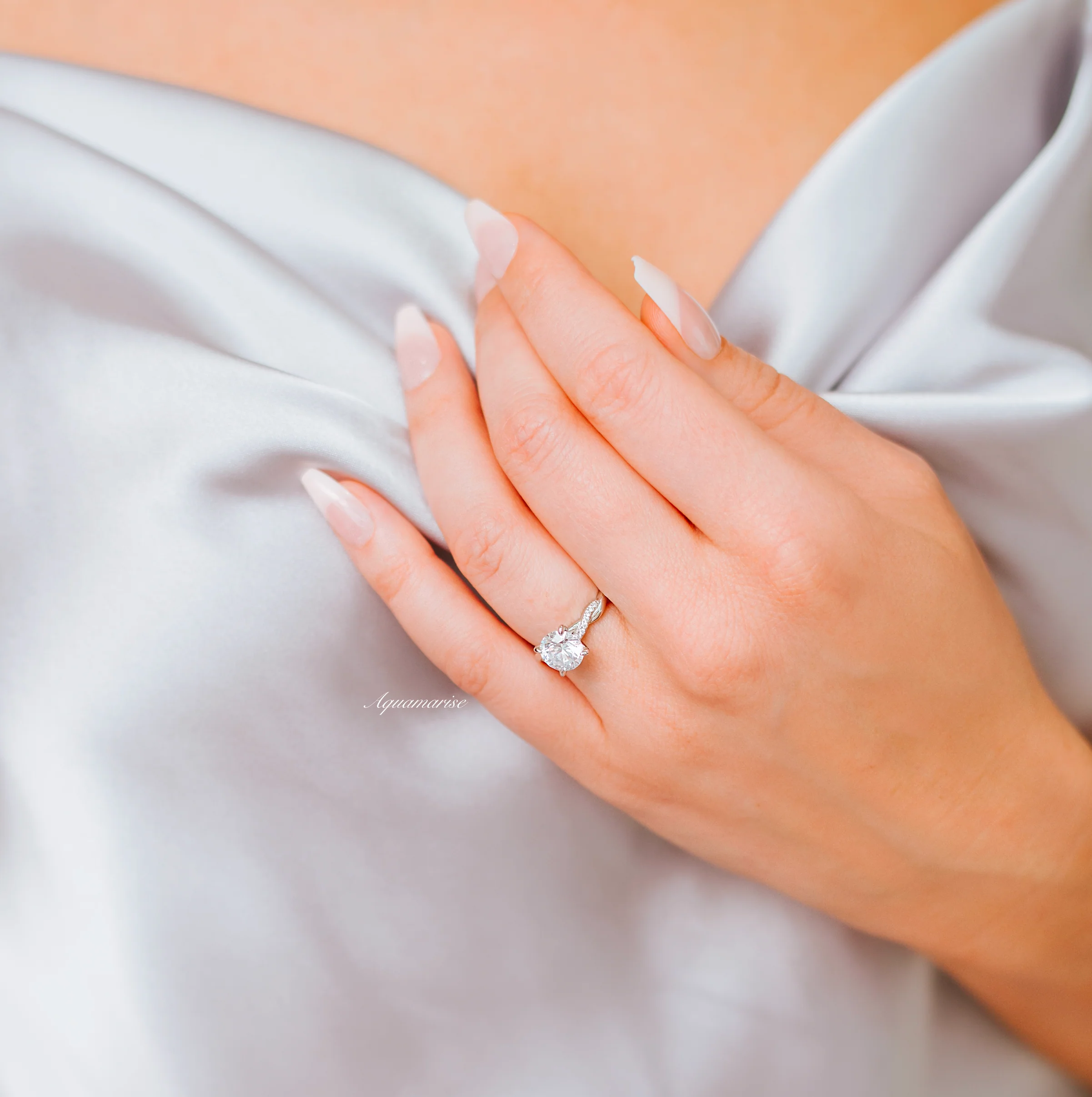 Sophia Round Cut Lab-Grown Diamond Engagement Ring in 14K White Gold (IGI Certified) - Image 2