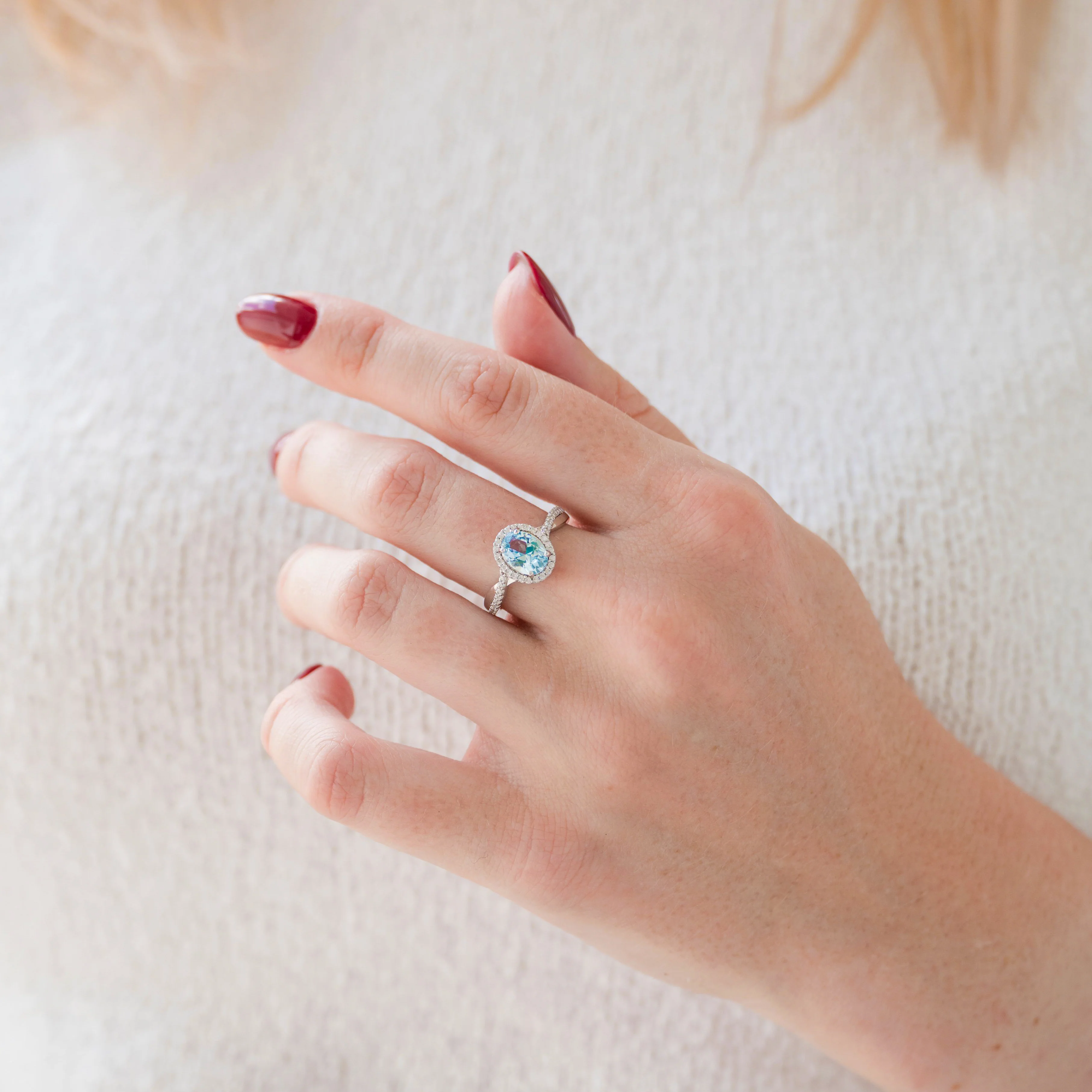 Twisted Vine Aquamarine Ring in Sterling Silver - Image 2